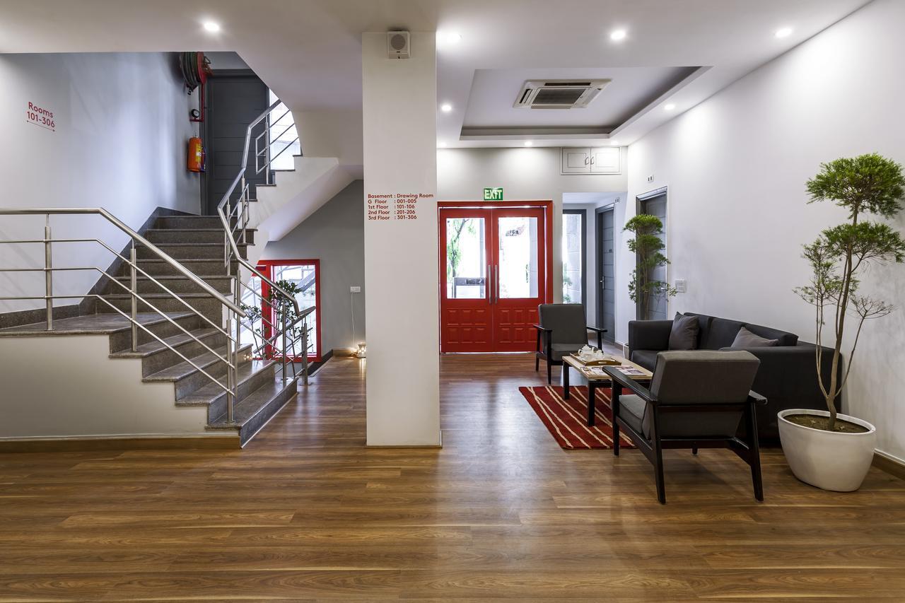 Oyo Townhouse 010 La Paradise Nowe Delhi Zewnętrze zdjęcie